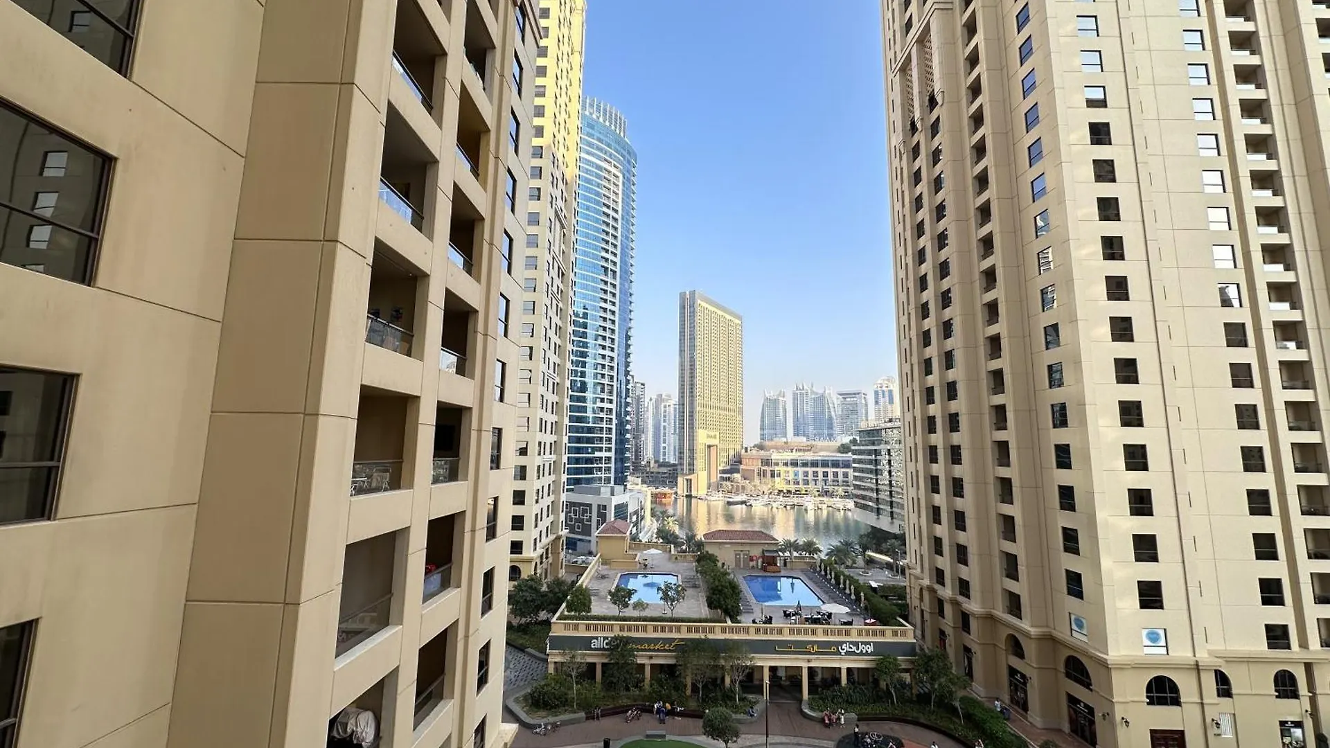 Bollywood Beach Hostel Dubaj Spojené arabské emiráty