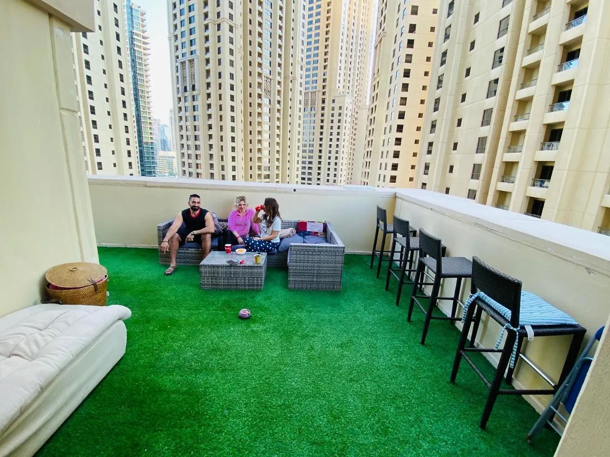 Bollywood Beach Hostel Dubai